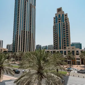 احجز هنا