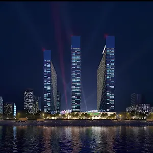 5* شقة Orbi Sea View